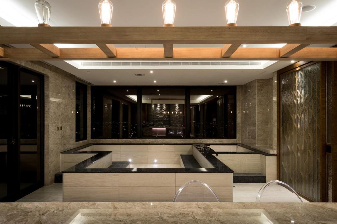 村却国际温泉酒店 罗东镇 客房 照片 The interior of the hotel